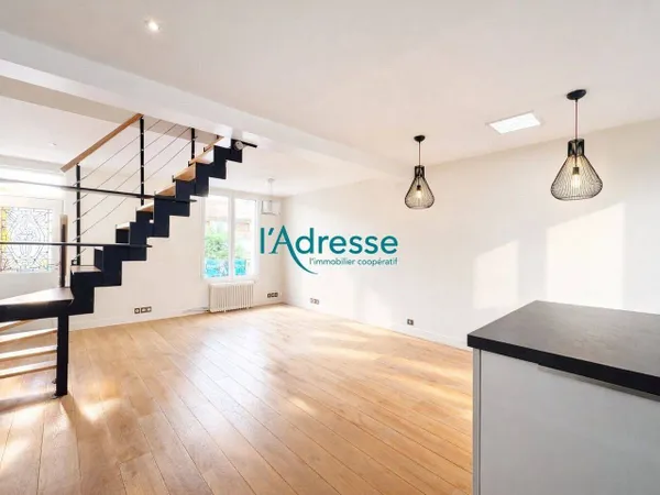 Maison 6 pièces 120 m² 