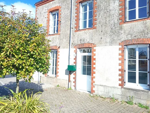 MAISON PANNECE 4 PIECES 93 M2 
