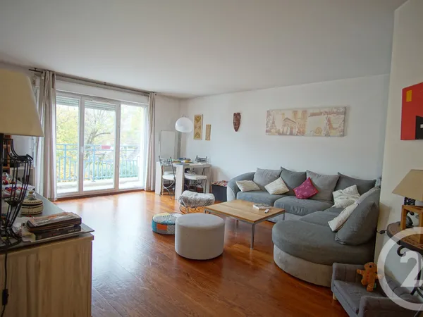 Appartement 4 pièces 89 m² 