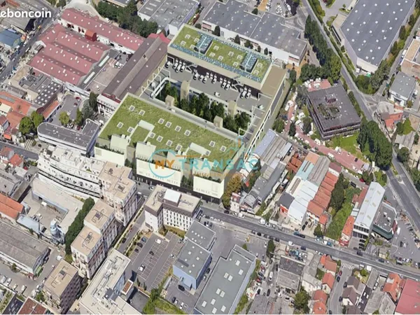 Local d'activité 1 600 m² 