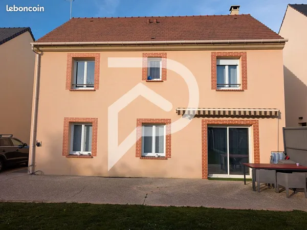 Pavillon 6 pièces 102 m² 