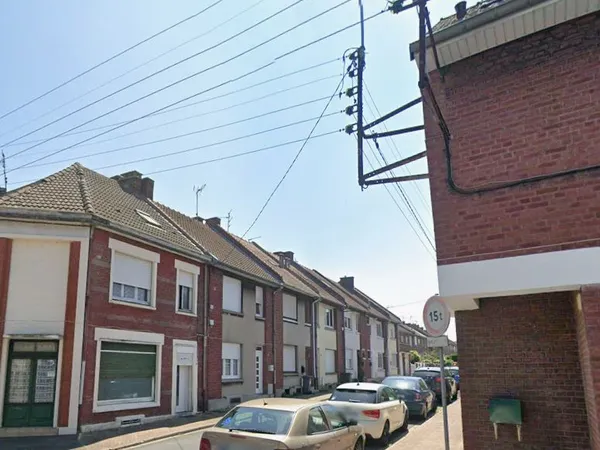 SOMAIN plein centre Maison 2 chambres 