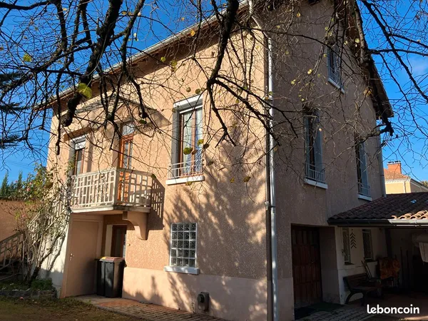 Maison 5 pièces 159 m² 