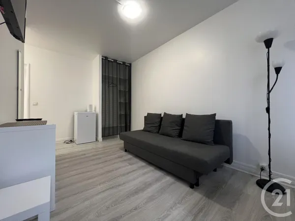 Appartement 1 pièce 18 m² 