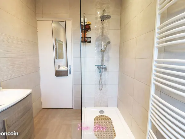 Maison 6 pièces 118 m² 