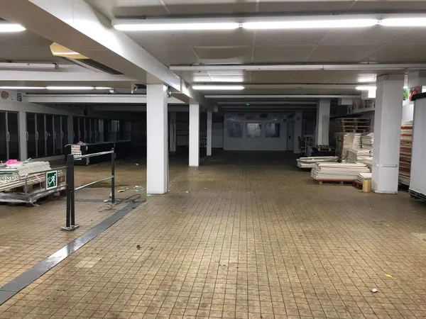Local commercial 760 m² 