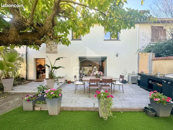 Mas 4 pièces 79 m² 