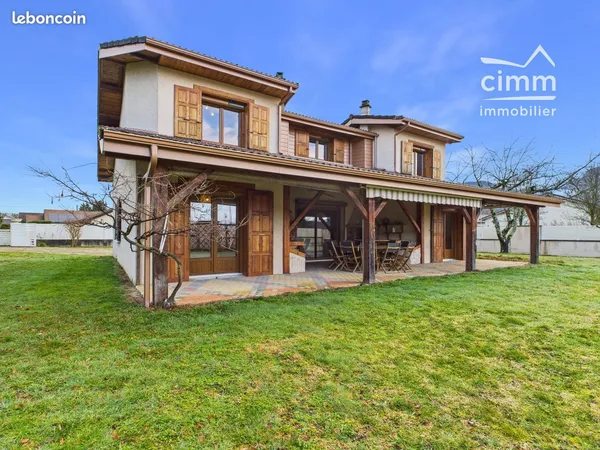 Maison 7 pièces 160 m² 