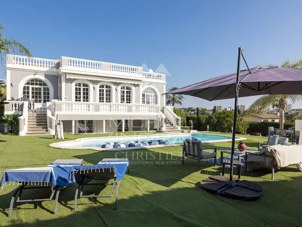 Maison de luxe 7 pièces 183 m² 