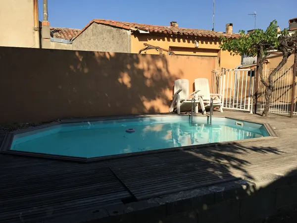 Maison à louer Carcassonne proche centre ville avec terrasse jardin et piscine ? rare maison T3 de 