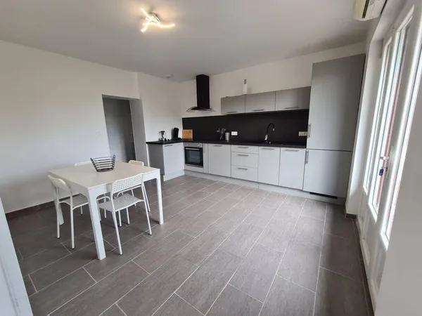 Appartement 4 pièces 80 m² 