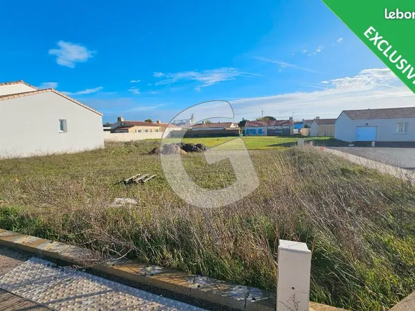 Terrain 329 m² ANGLES 