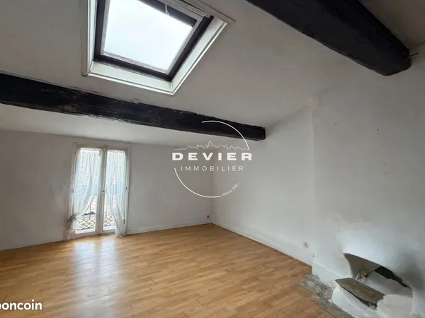 Appartement 1 pièce 33 m² 