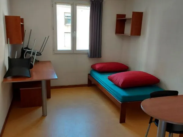 Studio 1 pièce 16 m² 
