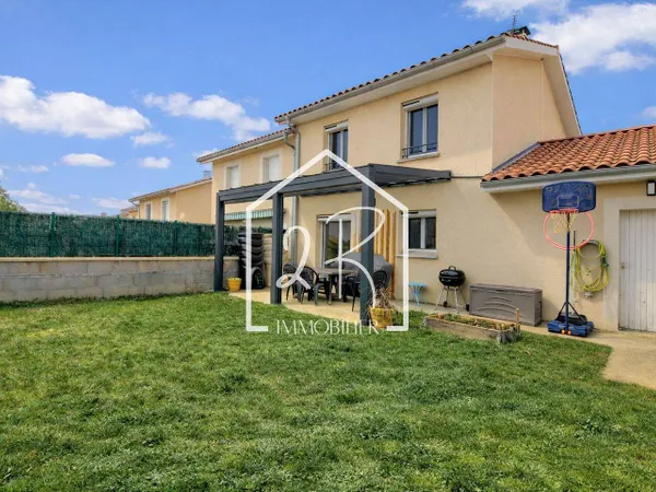 Maison 4 pièces 90 m² 