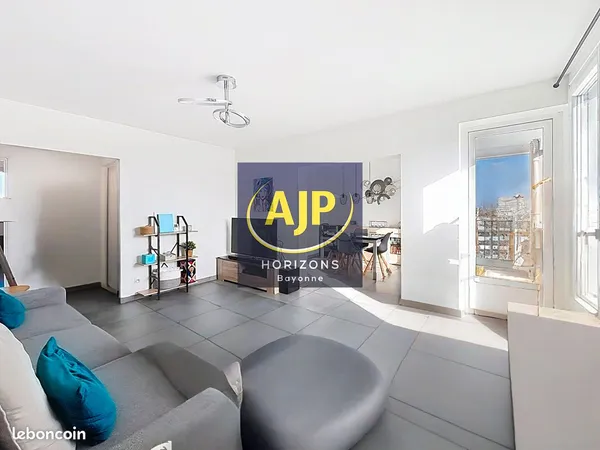 Appartement 4 pièces 83 m² 