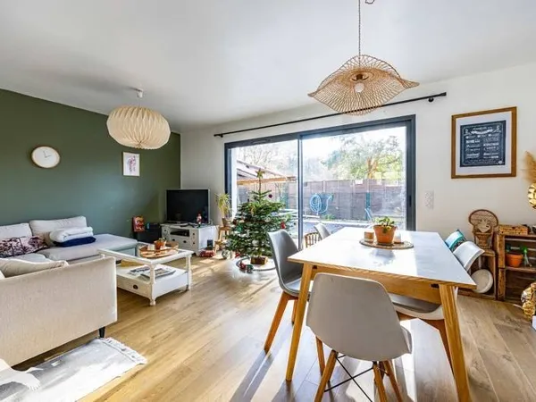 Maison de plain-pied 5 pièces 108 m² 