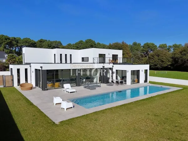 Maison de luxe 13 pièces 311 m² 