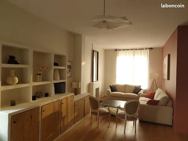 Roubaix Gustave Delory - Maison familiale rénovée 140 m² avec jardin et garage 