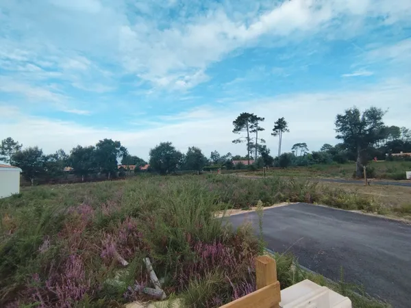 Terrain 1088 m² 
