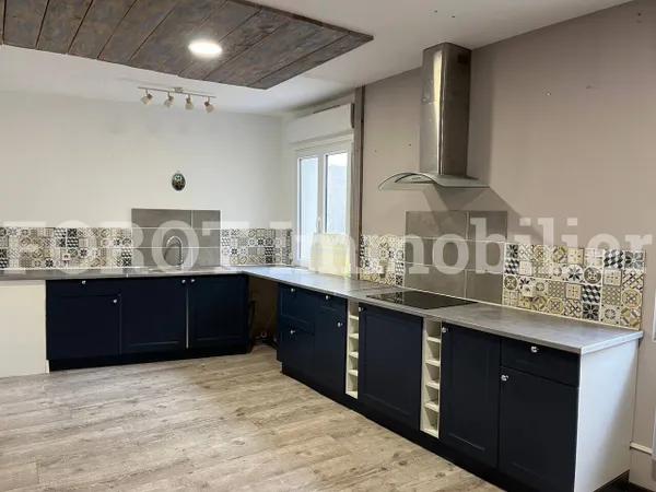 Appartement 2 pièces 57 m² 