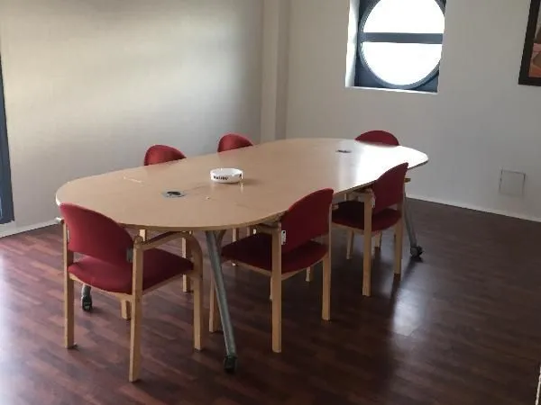 Local 280 m² 
