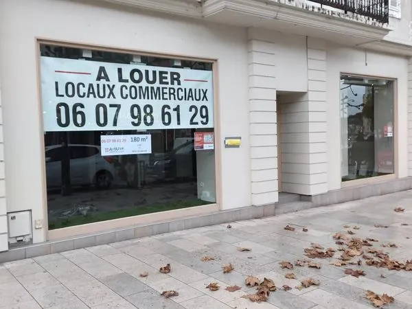 Local commercial 180 m² Aix-les-Bains 
