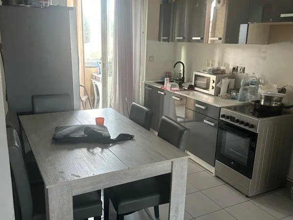 Appartement T4 3 chambres 1etage résidence 