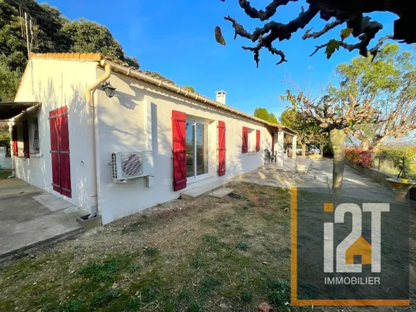 Villa de type 6 sur 3575m² de terrain 
