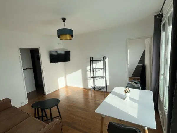 Appartement Type 3 à louer - Meublé - 55m² - 6ème étage avec ascenseur Rennes- quartier St 