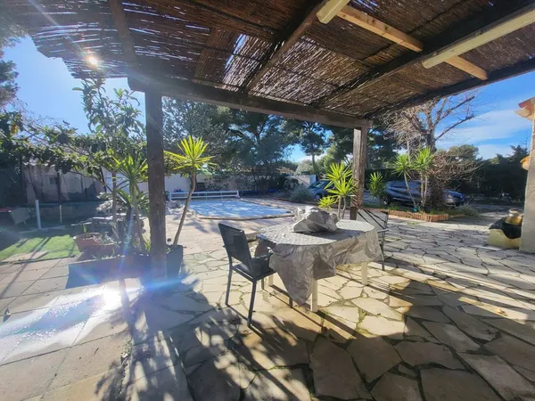 Maison de luxe 5 pièces 130 m² 