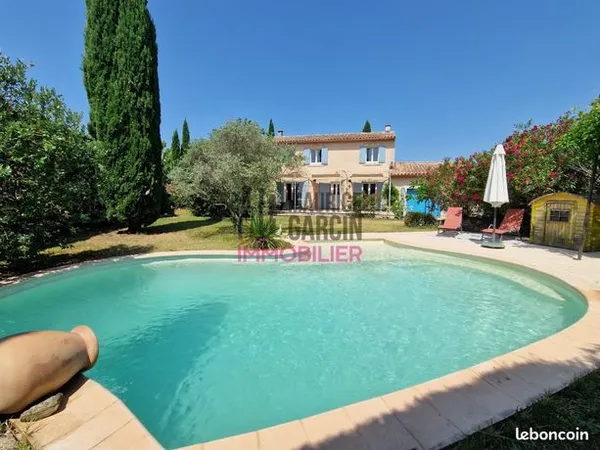 Maison 5 pièces 124 m² 