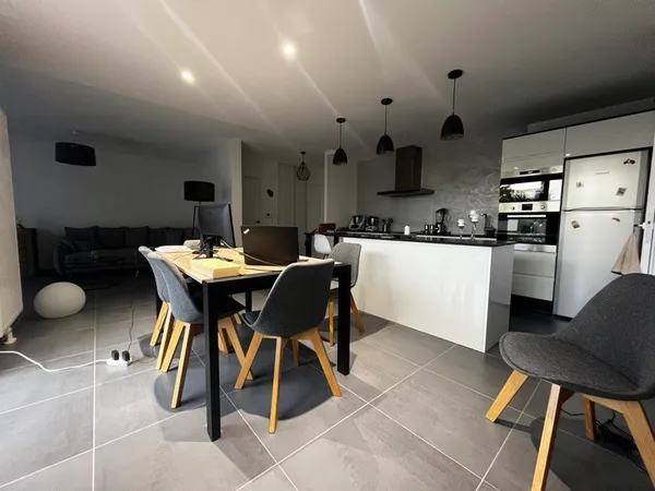 Appartement 4 pièces 89 m² 