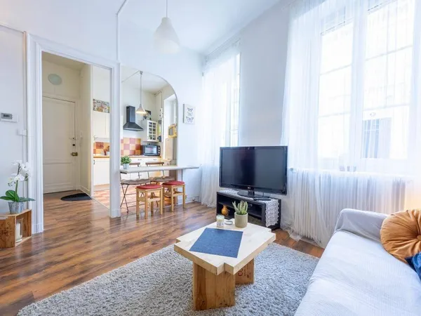 Appartement 1 pièce 40 m² 