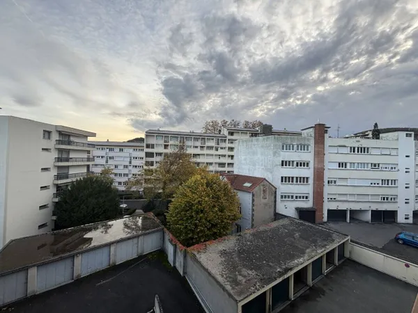 Studio 1 pièce 21 m² 