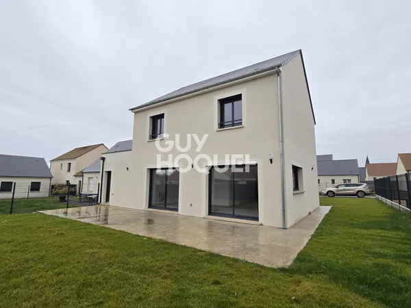 MAISON À VENDRE DE 6 PIÈCES DE 122,95 M² 
