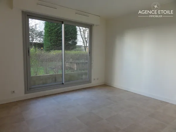 19ème OURCQ / RUE DES ARDENNES : 3PIECES EN BON ETAT AVEC TE 