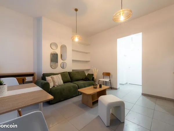 Studio 32 m² Lille 