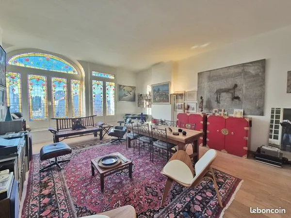 Appartement 7 pièces 190 m² 