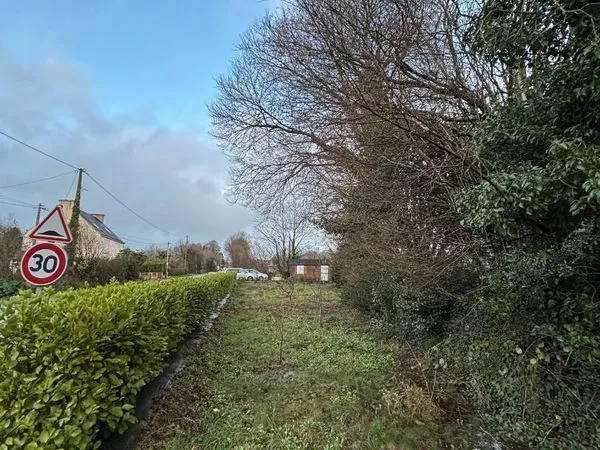 Terrain 440 m² CAST 