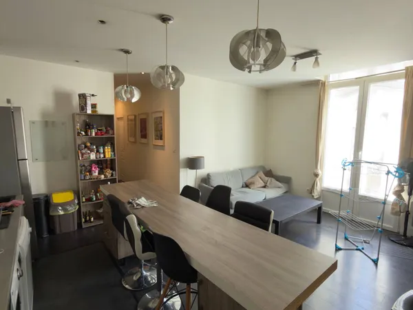 Propose appartement rénové 