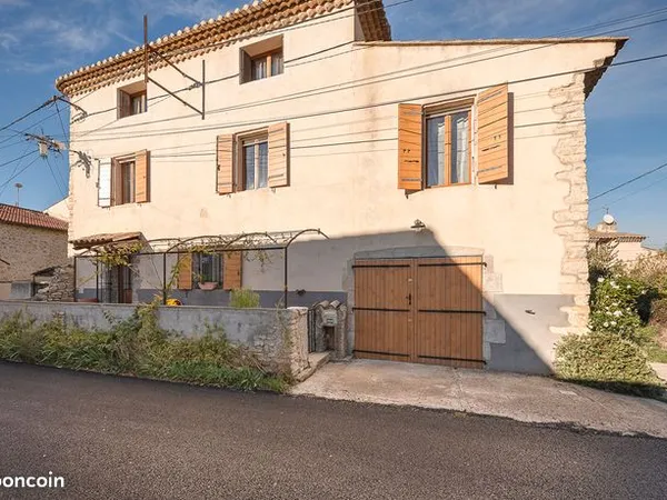 Maison 5 pièces 150 m² 