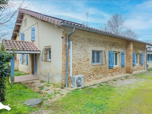 Maison 7 pièces 236 m² 