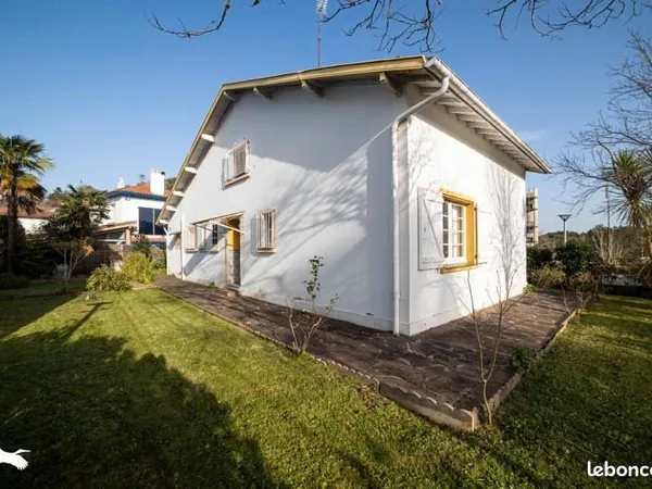 Maison 6 pièces 130 m² 