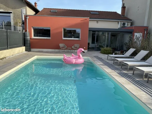 Maison 5 pièces 174 m² 