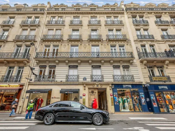 Bureaux 388 m² 