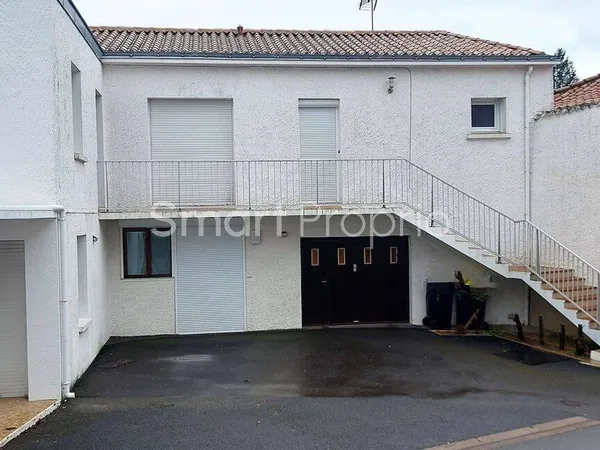 Maison 13 pièces 272 m² 