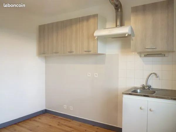 Appartement F2 Brioude 