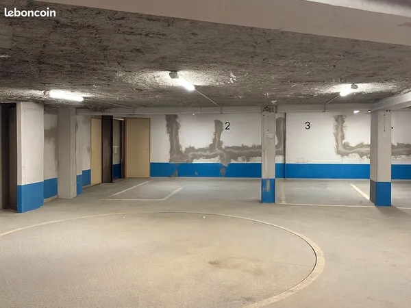 Entrepôt 370 m² PARIS 08 