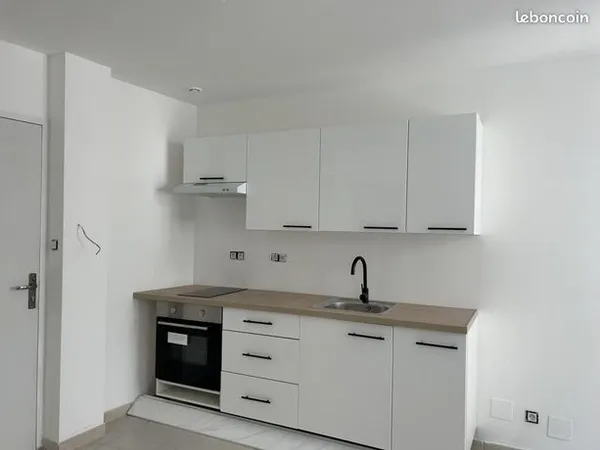 Immeuble 180 m² 
